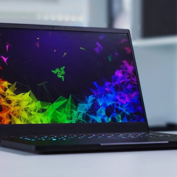 Razer Blade RZ09-0328 Screen Repair